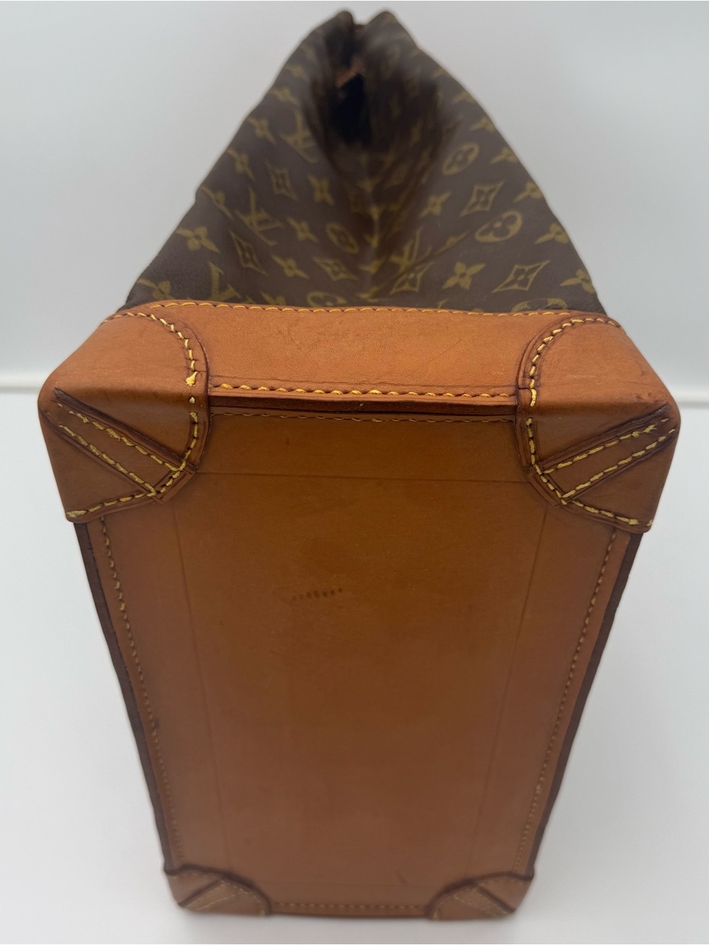 LOUIS VUITTON 1854 PARIS • STEAMER 35 BAG • Made in FRANCE - Picture 12 of 16